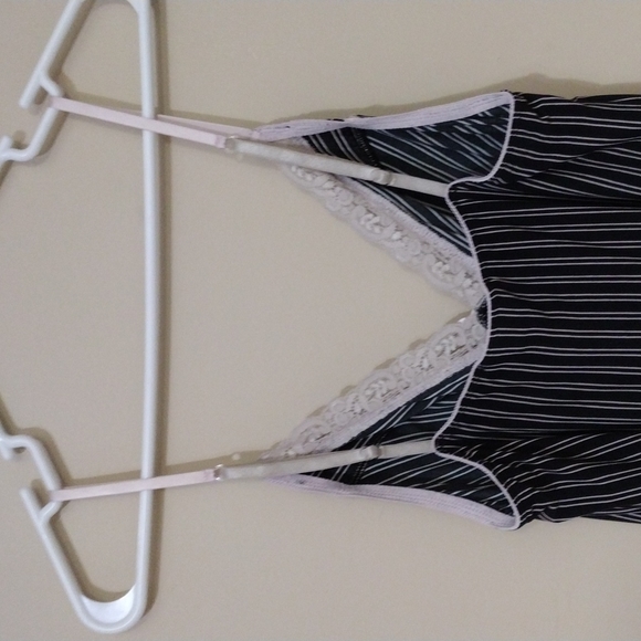 BLACK PINSTRIPE NIGHT SLIP - Picture 5 of 5